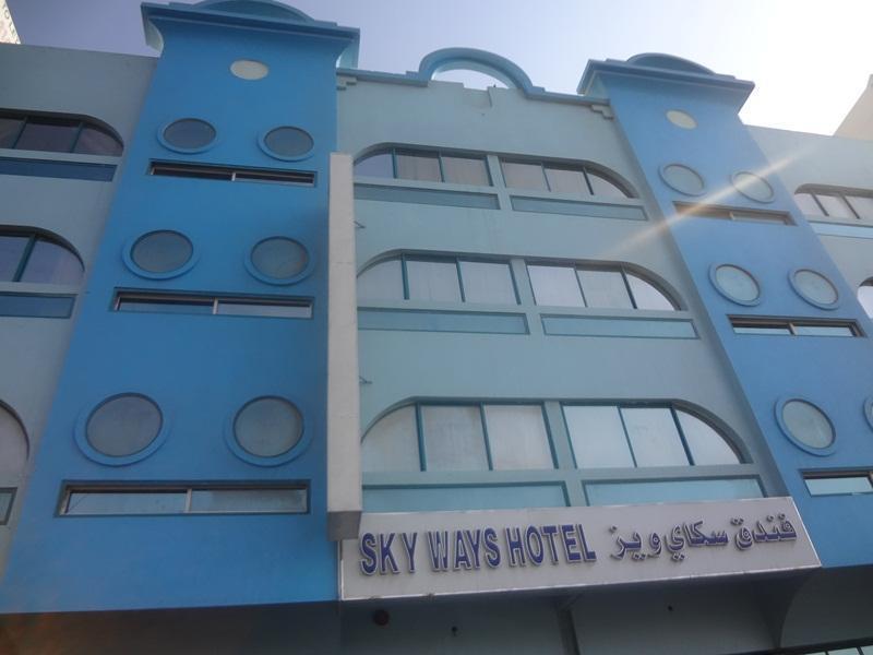 Sky Ways Hotel Dubai Exterior foto